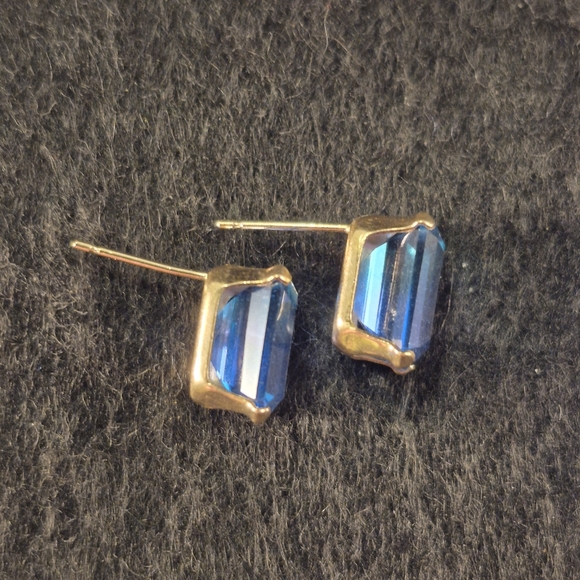 6.5 tcw Bali Topaz Earrings - Picture 4 of 4